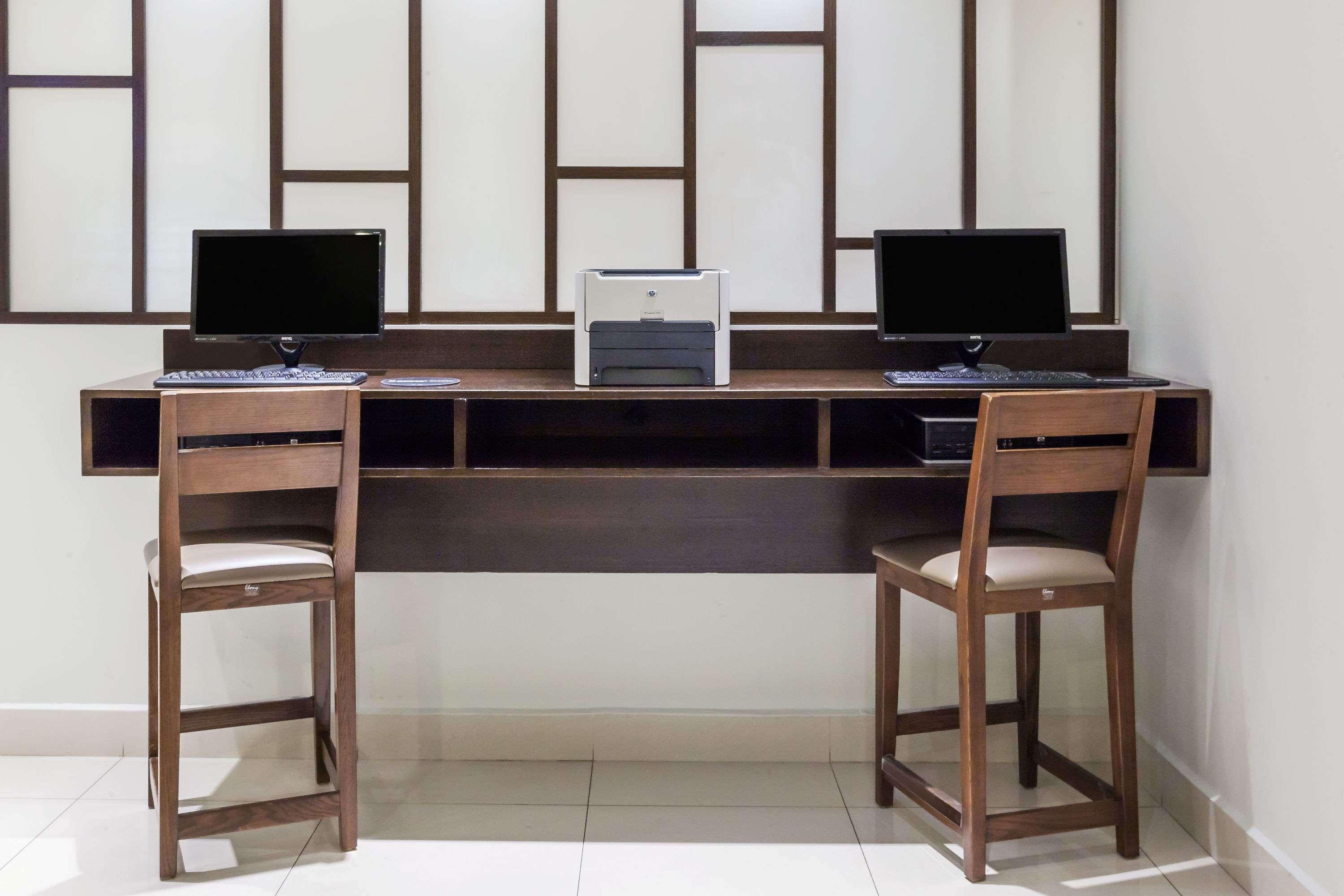 Hotel Wyndham Garden Monterrey Norte 4*